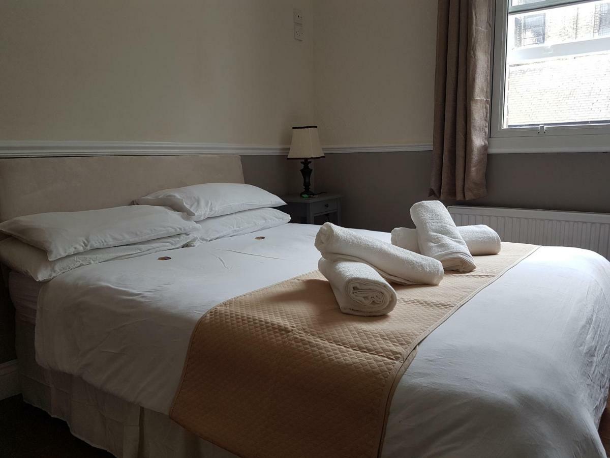 Tourian Lounge Hotel London Exterior photo