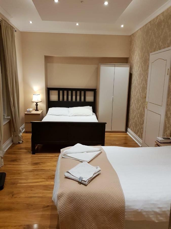 Tourian Lounge Hotel London Exterior photo